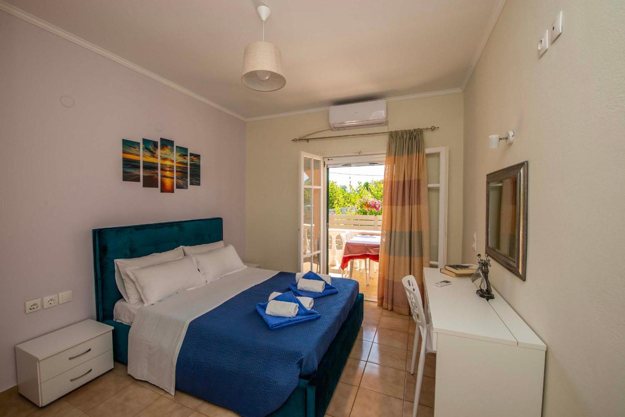 Zoe Boutique Apartment Ахарави Екстериор снимка